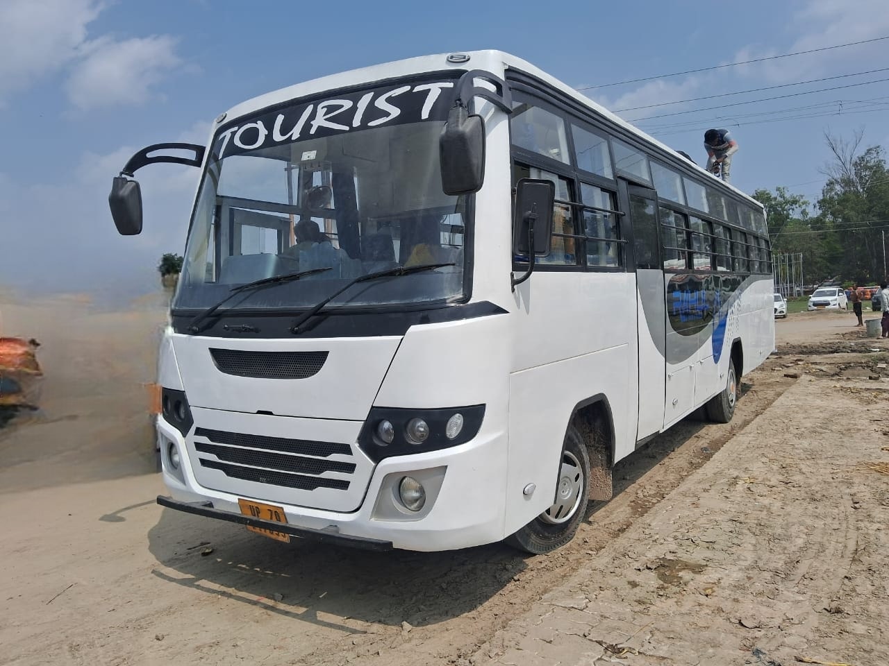 Tata Non-AC Coach 49 Seater Front View